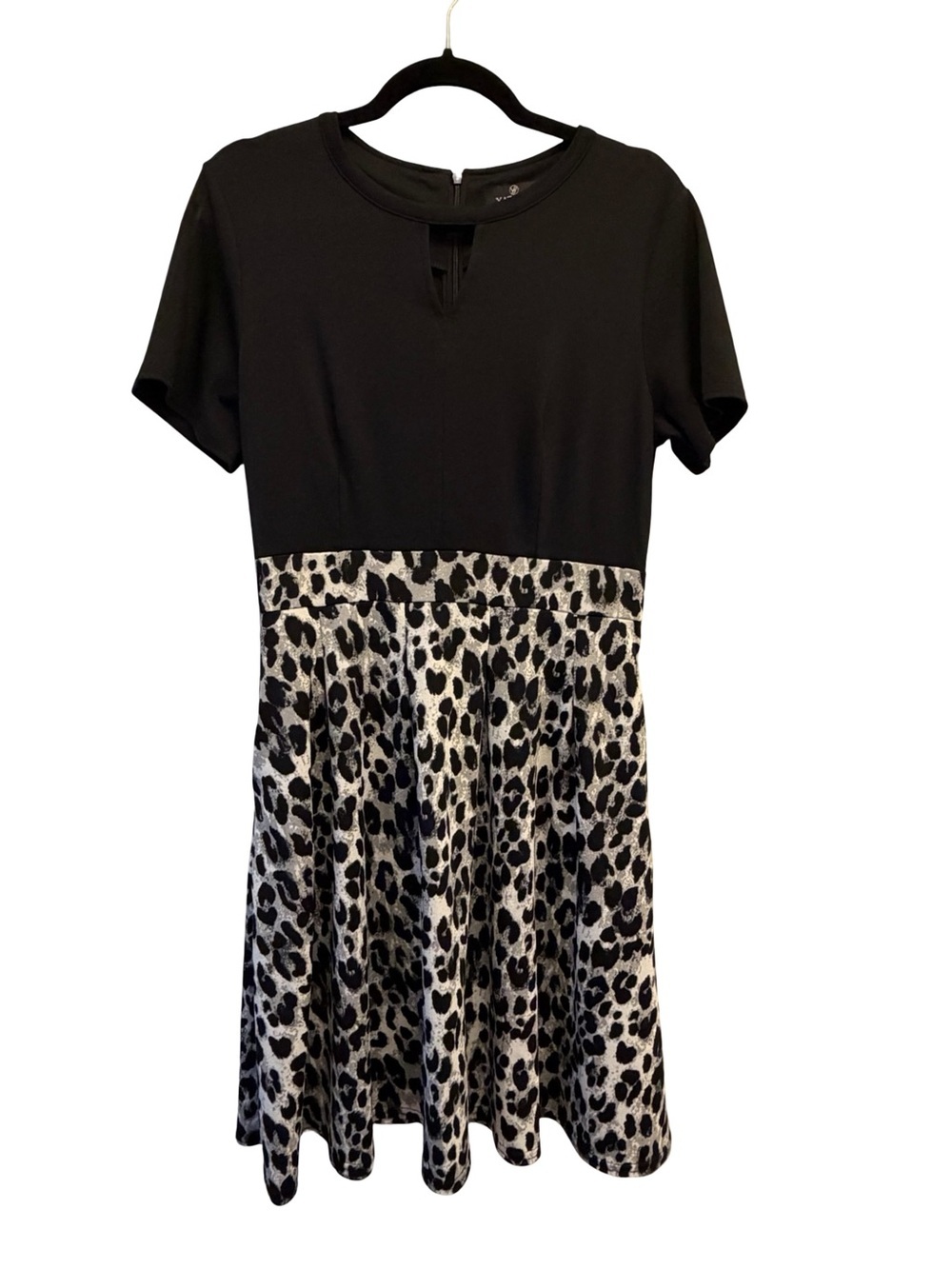 Animal Print Fit & Flare Women's Dress Keyhole Neck Stretch Short Sleeve Large L